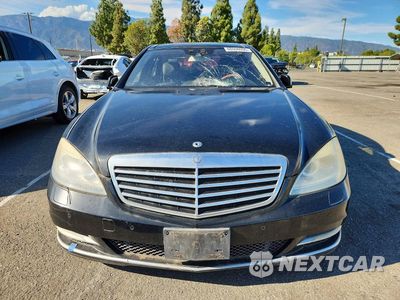 Piąte zdjęcie samochodu w środku: 2011 MERCEDES-BENZ S 550 VIN:WDDNG7BB0BA361983 - miniatura
