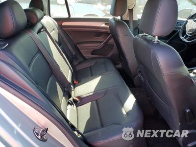 Zdjęcie 10 z 12 samochodu: 2017 VOLKSWAGEN GOLF SPORTWAGEN S VIN:3VWC17AU3HM505041 - miniatura