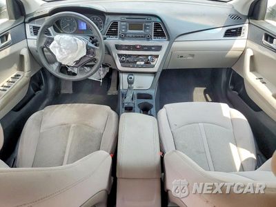 Zdjęcie 8 z 12 samochodu: 2017 HYUNDAI SONATA SE VIN:5NPE24AF1HH564071 - miniatura