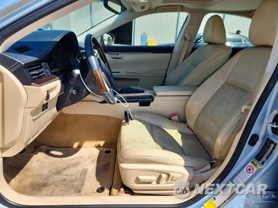 Zdjęcie 7 z 12 samochodu: 2013 LEXUS ES 350 VIN:JTHBK1GG2D2003521 - miniatura