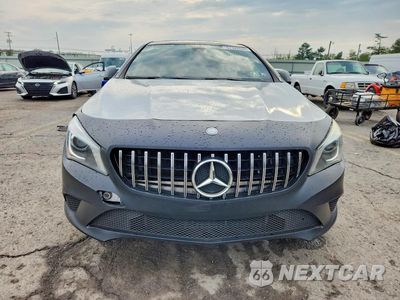 Piąte zdjęcie samochodu w środku: 2014 MERCEDES-BENZ CLA 250 4MATIC VIN:WDDSJ4GB5EN125189 - miniatura