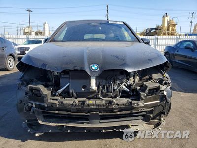 Piąte zdjęcie samochodu w środku: 2024 BMW IX XDRIVE50 VIN:WB523CF04RCP23639 - miniatura