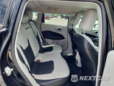 Zdjęcie 10 z 12 samochodu: 2018 JEEP COMPASS LATITUDE VIN:3C4NJCBB6JT499913 - miniatura