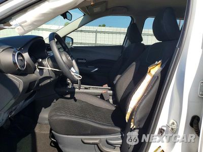 Zdjęcie 7 z 12 samochodu: 2024 NISSAN KICKS SV VIN:3N1CP5CV6RL574215 - miniatura