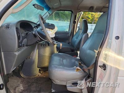 Zdjęcie 7 z 13 samochodu: 2003 FORD ECONOLINE E150 VAN VIN:1FTRE14293HB70339 - miniatura