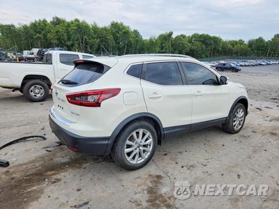 Trzecie zdjęcie samochodu z tyłu: 2020 NISSAN ROGUE SPORT SV VIN:JN1BJ1CW9LW392055 - miniatura