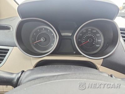 Zdjęcie 9 z 12 samochodu: 2016 HYUNDAI ELANTRA SE VIN:KMHDH4AE8GU574811 - miniatura