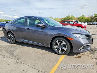 Czwarte zdjęcie samochodu z boku: 2019 HONDA CIVIC LX VIN:19XFC2F68KE039065 - miniatura