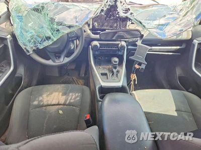Zdjęcie 8 z 12 samochodu: 2024 TOYOTA RAV4 LE VIN:2T3H1RFV8RW343817 - miniatura