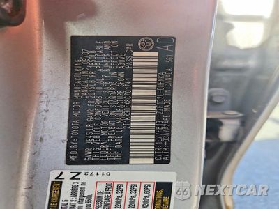 Zdjęcie 12 z 12 samochodu: 2008 TOYOTA MATRIX XR VIN:2T1KR30EX8C701741 - miniatura