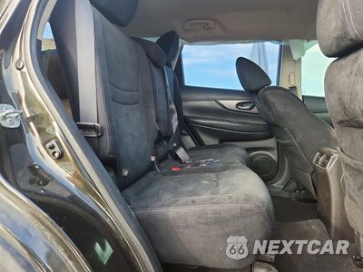 Zdjęcie 11 z 13 samochodu: 2016 NISSAN ROGUE S VIN:5N1AT2MT2GC810553 - miniatura