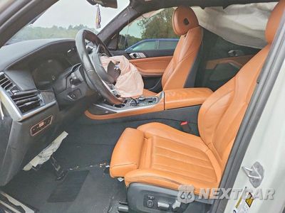 Zdjęcie 7 z 12 samochodu: 2021 BMW X7 XDRIVE40I VIN:5UXCW2C09M9E99130 - miniatura