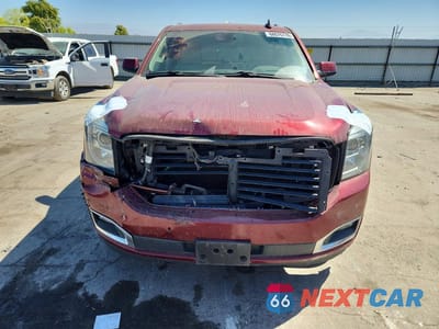 Piąte zdjęcie samochodu w środku: 2020 GMC YUKON DENALI VIN:1GKS2CKJ8LR219061 - miniatura