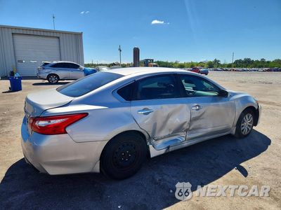 Trzecie zdjęcie samochodu z tyłu: 2017 NISSAN ALTIMA 2.5 S VIN:1N4AL3AP7HN312684 - miniatura