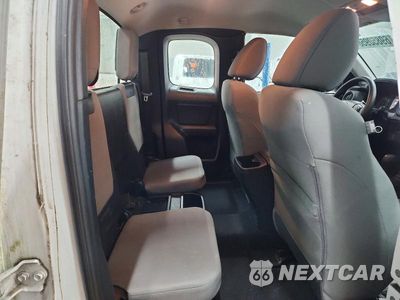 Zdjęcie 10 z 12 samochodu: 2018 TOYOTA TACOMA SR VIN:5TFRX5GN7JX124146 - miniatura