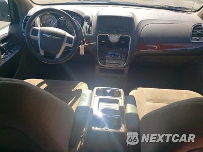 Zdjęcie 8 z 13 samochodu: 2014 CHRYSLER TOWN & COUNTRY TOURING VIN:2C4RC1BG8ER236696 - miniatura