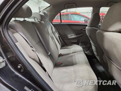 Zdjęcie 10 z 12 samochodu: 2010 TOYOTA COROLLA LE VIN:1NXBU4EE1AZ375829 - miniatura