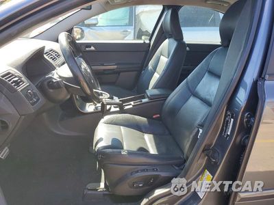 Zdjęcie 7 z 12 samochodu: 2010 VOLVO S40 T5 VIN:YV1672MS7A2509578 - miniatura