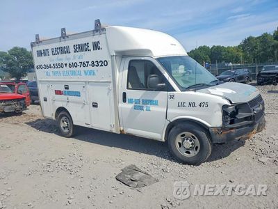 Czwarte zdjęcie samochodu z boku: 2008 CHEVROLET EXPRESS G3500 VIN:1GBHG31K181142027 - miniatura