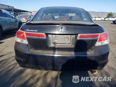 Zdjęcie 6 z 12 samochodu: 2011 HONDA ACCORD EX VIN:1HGCP2F7XBA053327 - miniatura
