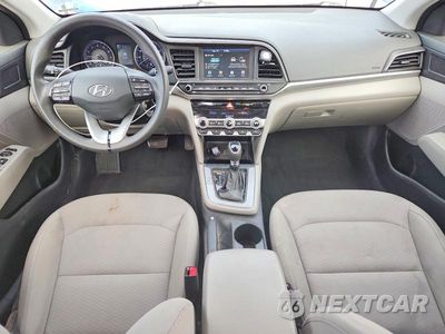 Zdjęcie 8 z 12 samochodu: 2020 HYUNDAI ELANTRA SEL VIN:5NPD84LF3LH558885 - miniatura