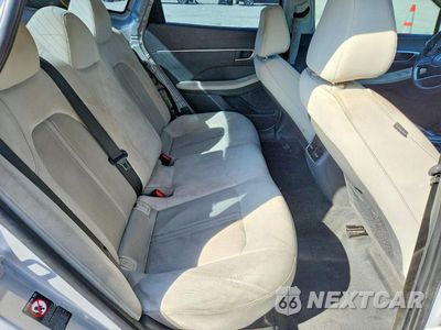 Zdjęcie 10 z 13 samochodu: 2023 HYUNDAI SONATA HYBRID BLUE VIN:KMHL24JJ7PA061934 - miniatura