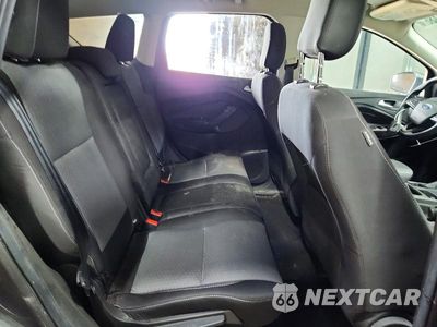 Zdjęcie 11 z 13 samochodu: 2019 FORD ESCAPE SE VIN:1FMCU9GD3KUB77180 - miniatura