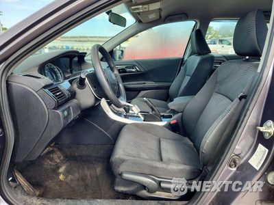 Zdjęcie 7 z 12 samochodu: 2016 HONDA ACCORD LX VIN:1HGCR2F36GA178209 - miniatura