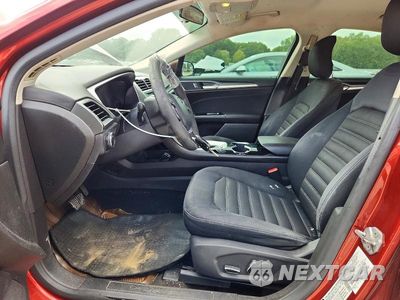 Zdjęcie 7 z 12 samochodu: 2014 FORD FUSION SE VIN:3FA6P0H74ER171256 - miniatura