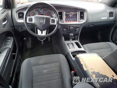 Zdjęcie 8 z 12 samochodu: 2011 DODGE CHARGER VIN:2B3CL3CG4BH553720 - miniatura