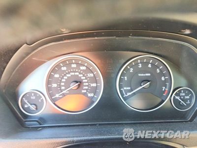 Zdjęcie 9 z 12 samochodu: 2017 BMW 330 I VIN:WBA8B9G36HNU57120 - miniatura