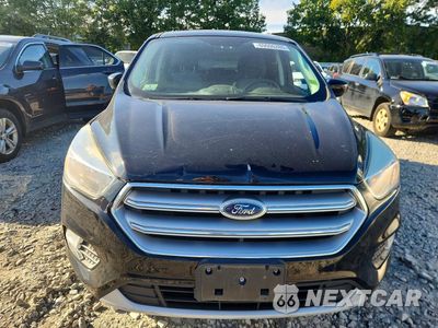 Piąte zdjęcie samochodu w środku: 2017 FORD ESCAPE SE VIN:1FMCU9GDXHUD01552 - miniatura