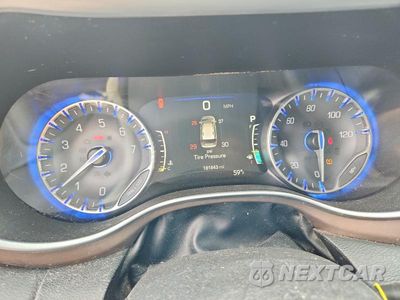Zdjęcie 9 z 13 samochodu: 2018 CHRYSLER PACIFICA TOURING L PLUS VIN:2C4RC1EG1JR110914 - miniatura