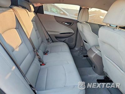 Zdjęcie 10 z 12 samochodu: 2019 CHEVROLET MALIBU LS VIN:1G1ZB5ST1KF223484 - miniatura