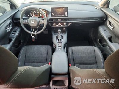 Zdjęcie 8 z 12 samochodu: 2025 HONDA HR-V LX VIN:3CZRZ1H30SM737940 - miniatura