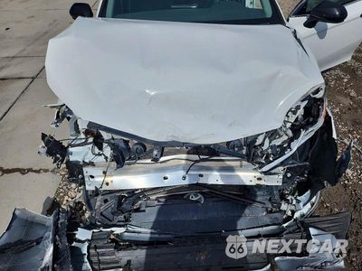 Zdjęcie 11 z 12 samochodu: 2022 TOYOTA CAMRY LE VIN:4T1C11AK8NU684730 - miniatura