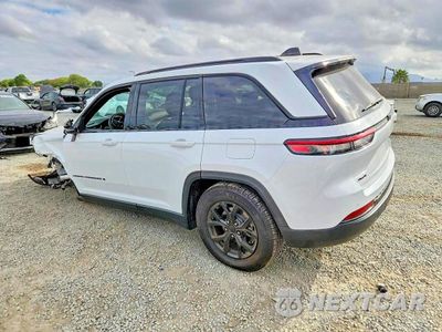 Drugie zdjęcie samochodu z przodu: 2025 JEEP GRAND CHEROKEE LAREDO VIN:1C4RJHAG3S8656910 - miniatura