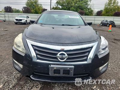 Piąte zdjęcie samochodu w środku: 2015 NISSAN ALTIMA 2.5 S VIN:1N4AL3AP6FC126854 - miniatura