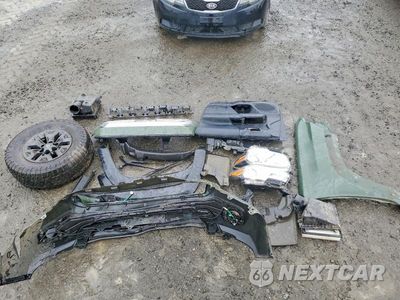 Zdjęcie 12 z 13 samochodu: 2021 TOYOTA TACOMA SR5 V6 VIN:5TFCZ5AN6MX256537 - miniatura