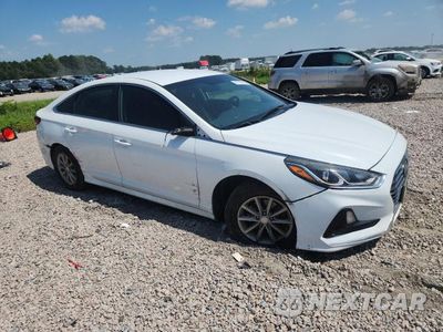 Czwarte zdjęcie samochodu z boku: 2019 HYUNDAI SONATA SE VIN:5NPE24AF8KH790650 - miniatura