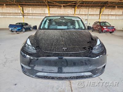 Piąte zdjęcie samochodu w środku: 2023 TESLA MODEL Y VIN:7SAYGAEE3PF669421 - miniatura