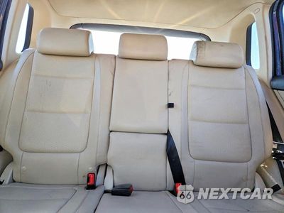 Zdjęcie 10 z 13 samochodu: 2011 VOLKSWAGEN TIGUAN S VIN:WVGAV7AX8BW506181 - miniatura