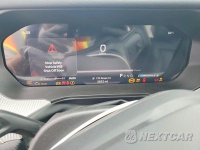 Zdjęcie 9 z 12 samochodu: 2026 JEEP CHEROKEE LAREDO VIN:3C4PJMB20TT157312 - miniatura