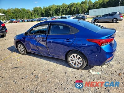 Drugie zdjęcie samochodu z przodu: 2021 HYUNDAI ACCENT SE VIN:3KPC24A63ME128800 - miniatura