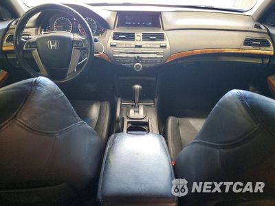 Zdjęcie 8 z 12 samochodu: 2011 HONDA ACCORD EXL VIN:1HGCP2F85BA006005 - miniatura