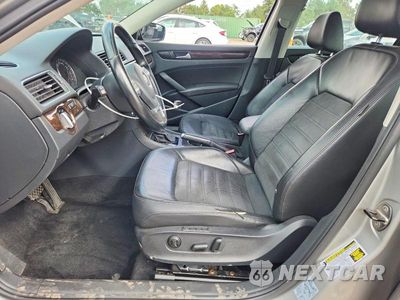 Zdjęcie 7 z 13 samochodu: 2014 VOLKSWAGEN PASSAT SEL VIN:1VWCS7A38EC098125 - miniatura