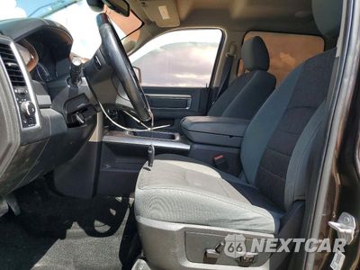 Zdjęcie 7 z 12 samochodu: 2016 RAM 1500 SLT VIN:1C6RR6LT3GS368605 - miniatura
