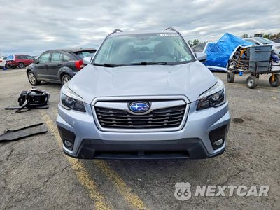 Piąte zdjęcie samochodu w środku: 2021 SUBARU FORESTER PREMIUM VIN:JF2SKAJC8MH487135 - miniatura