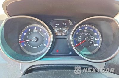 Zdjęcie 9 z 12 samochodu: 2016 HYUNDAI ELANTRA SE VIN:5NPDH4AE1GH730802 - miniatura