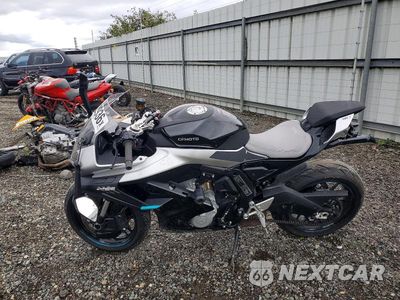Trzecie zdjęcie samochodu z tyłu: 2025 CF MOTO 675SS VIN:LCEPEVLP2S6007523 - miniatura